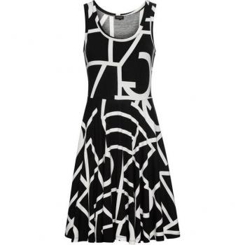 Sommerliches Kleid in Schwarz-Weiß von Laura Scott