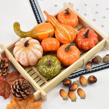 50pcs DIY Halloween Mini Pumpkin and Maple Leaf Decoration