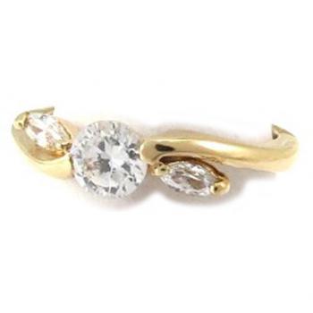 Chic White 'Câlin' Gold Ring 56