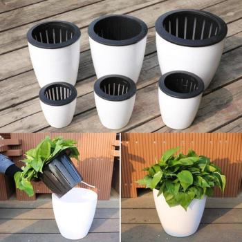 Pot de fleurs imitation porcelaine pour arrosage autonome