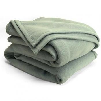 Couverture Polaire 220x240 cm Amande Traité Non-feu