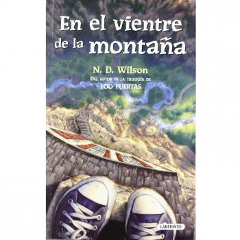 En el vientre de la montaña