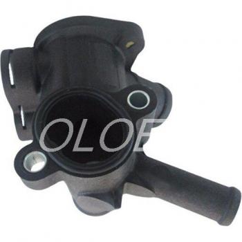 Acondicionador Automotriz VW Salida Termostato Refrigerante 030121117C