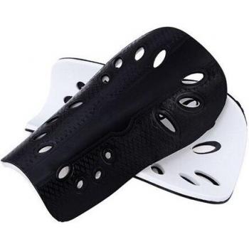 Shinguard respirant pour football