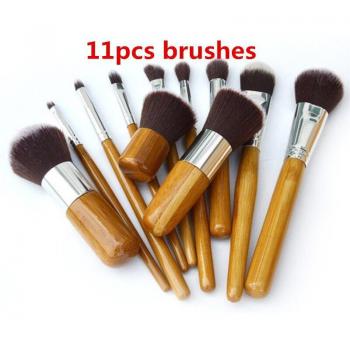 Beauty 22-32 Piece Cosmetic Brush Set for Blush and Contour