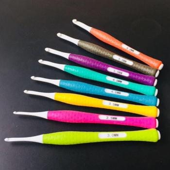Soft Handle Crochet Hooks Set