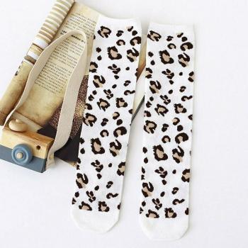 Chaussettes douces et chaudes pour l'automne et l'hiver