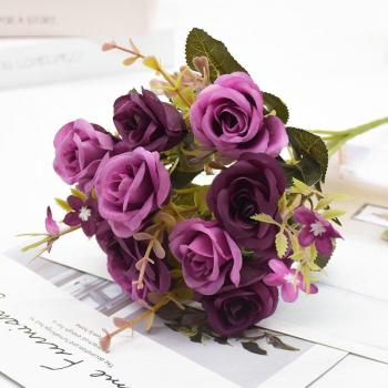 Décoration Florale 30CM avec Roses Artificielles