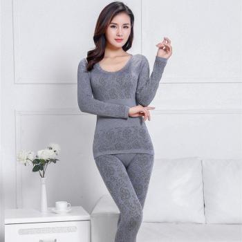 Colección de Encaje con Manga Larga