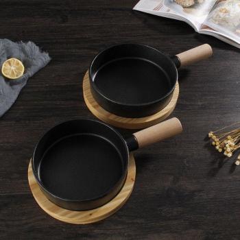 Pot de cuisine anti‑adhésif en fonte 18 cm, idéal pour gaz