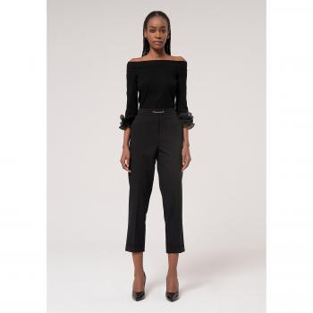 Calça Regular de Material Flexível