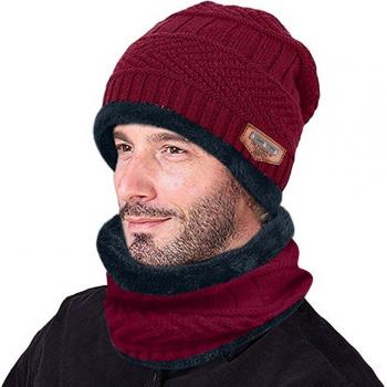 Chapeau d’hiver épais + écharpe «Polyester Chic»
