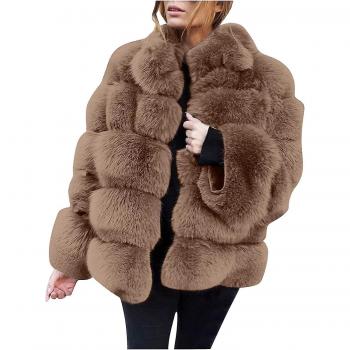Chouchou de neige : manteau épais à la texture peluche