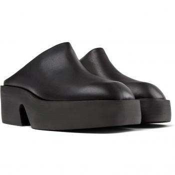 Mule de mujer Camper Billie lisos con suela ultraligera en color negro