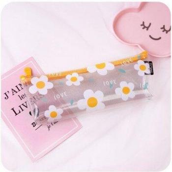 Estuche escolar transparente con diseño floral