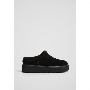 Black Flat Leather Clogs