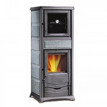Hwam Stufa a Legna Rossella Plus con Forno Evo, Rivestimento in Pietra Naturale e Telaio Acciaio, Autonomia di 12 Ore, Classe Ener