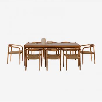 Mesa de Comedor Rectangular con 8 Sillas Mallory en Acacia y Cemento