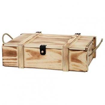 Holzkiste geflammt mit Holzwolle