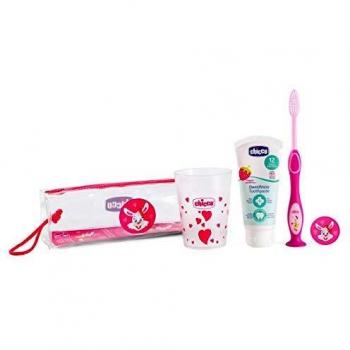 Reisebürste Chicco in Rosa mit Zahnpasta, Etui und Bechermix