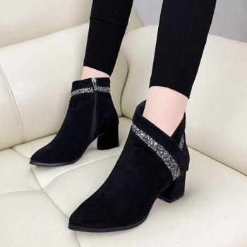 Chaussures Suédées à Bout Pointu