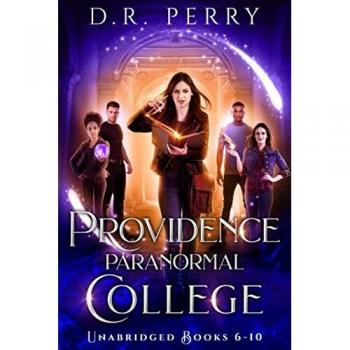 Providence Paranormal College (Books 6-10): Roundtable Redcap, Better Off Undead, Ghost of a Chance, Nine Lives, Fae or Fae Knot (Providence Paranormal College Boxed Sets, Band 2)