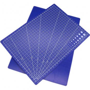 A4 Craft Mat with Grid Lines 30x22cm