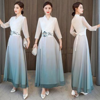 Robe traditionnelle chinoise pour dames