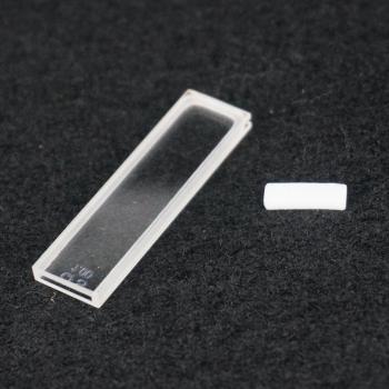 UV-Küvette 1mm JGS1 Quarz mit PTFE Deckel