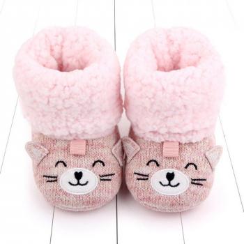 Flauschige Winterstiefel für kleine Entdecker