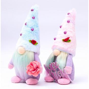 Gnomes d'anniversaire avec fleurs