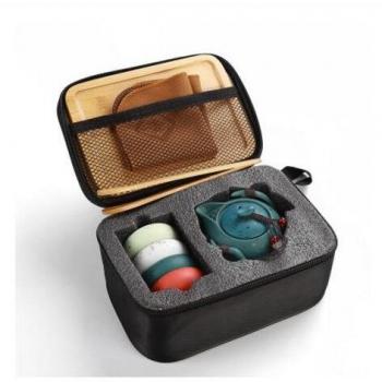 Elegantes Teeservice für unterwegs
