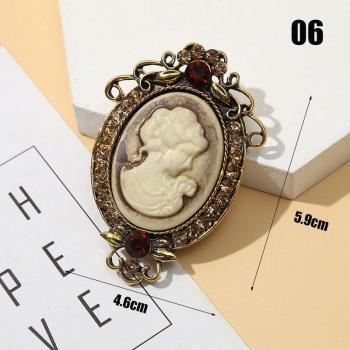 Cameo Brooch for Women Vintage Queen