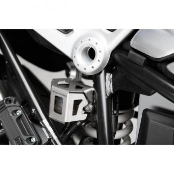 SW‑Motech en color plateado