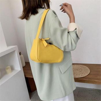 Bolso de mujer tipo baguette de piel sintética