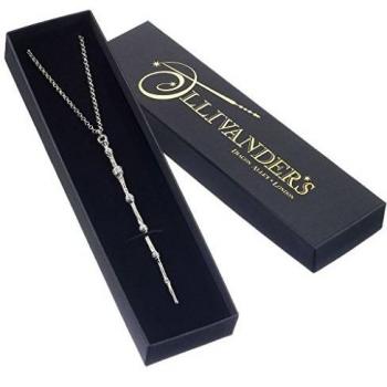 Colgante plata varita Dumbledore Harry Potter disponible en España