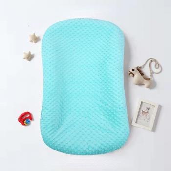 Portable Newborn Bed with Anti-Pressure Support and Integrated Bedding Accessories