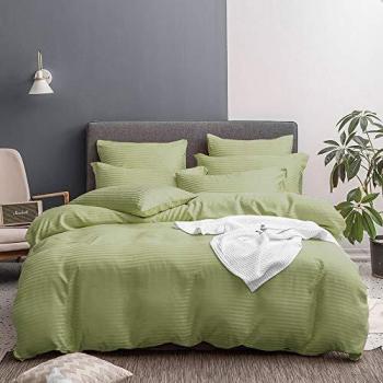 UMI Essentials Classic Satin Striped Duvet Cover Set in Burgundy Red