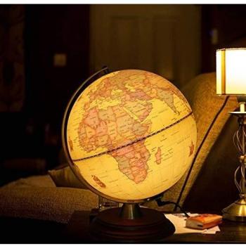 LED Adventure Earth Lamp