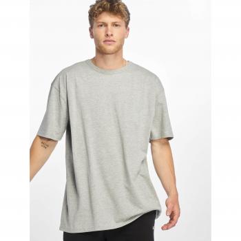 Street Classic Oversized Tee