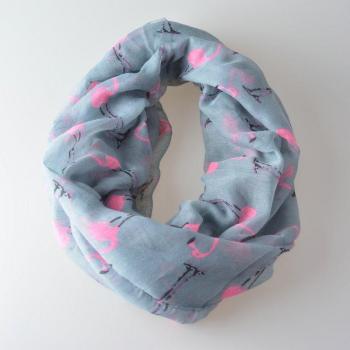 Guttavalli Women's Classic Chevron Flamingo Scarf
