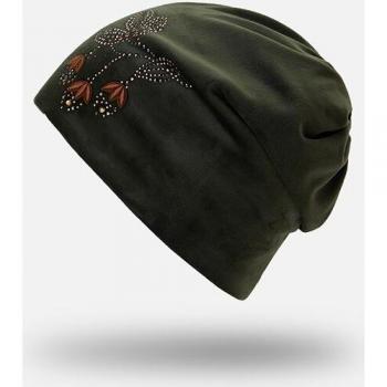 Skullies chic avec embellissements