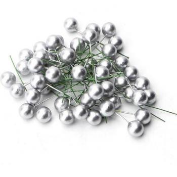 100pcs Faux Red Berry Balls for Garland Decoration