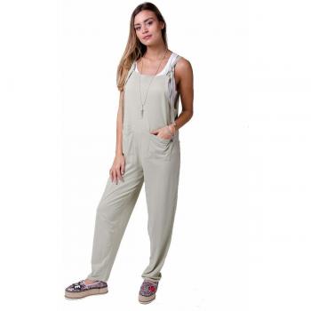 All‑Day Green Cotton Suit