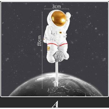 Nail-Free Astronaut Wall Hook