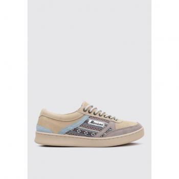 Sneakers Morrison Street Style