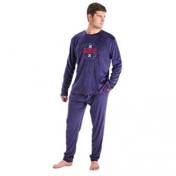 Pijama para hombre de terciopelo en color morado, dos piezas, manga larga, modelo MUEP0250, ideal para invierno