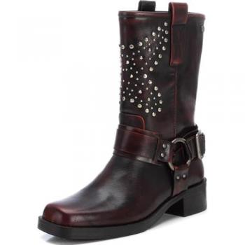 Botines de mujer Xti 142999 burdeos de caña alta con tachas estilo motero, talla 41