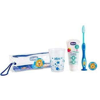 Blaues Reise‑Pflegeset: Bürste, Pasta, Etui & Becher – Chicco