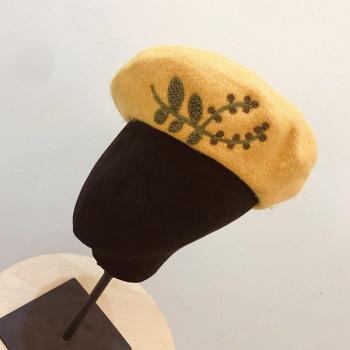 Boinas Suaves y Cálidas con Diseño Floral